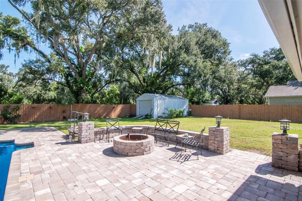 For Sale: $450,000 (3 beds, 2 baths, 1614 Square Feet)
