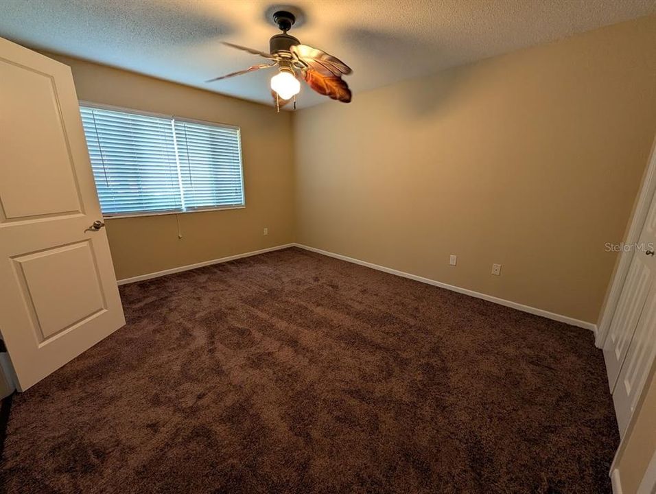 For Rent: $1,150 (1 beds, 1 baths, 630 Square Feet)