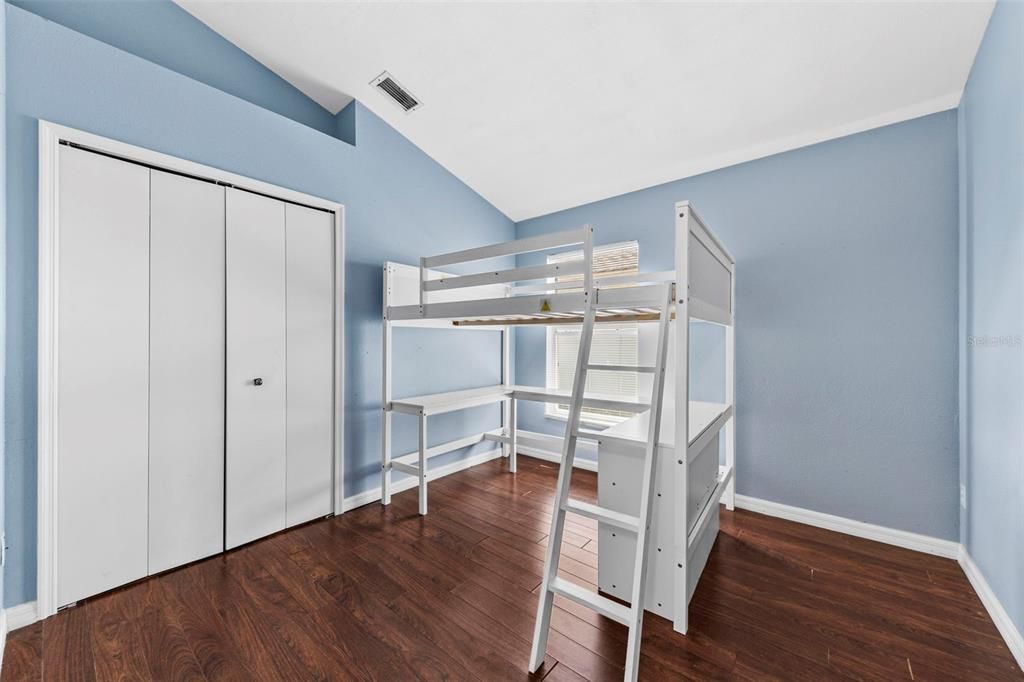 En Venta: $345,000 (3 camas, 2 baños, 1450 Pies cuadrados)