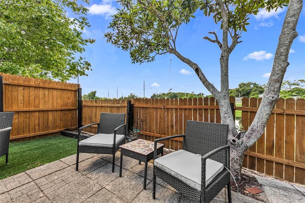 En Venta: $345,000 (3 camas, 2 baños, 1450 Pies cuadrados)
