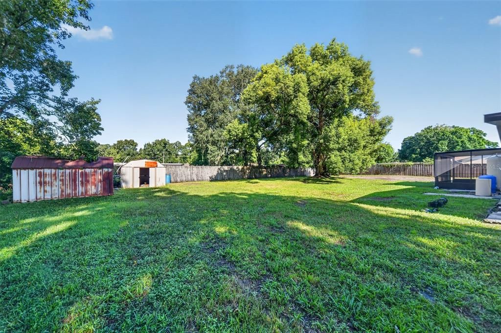 На продажу: $319,900 (3 спален, 1 ванн, 1108 Квадратных фут)