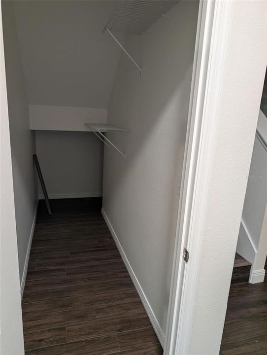 En Venta: $395,000 (4 camas, 2 baños, 2666 Pies cuadrados)