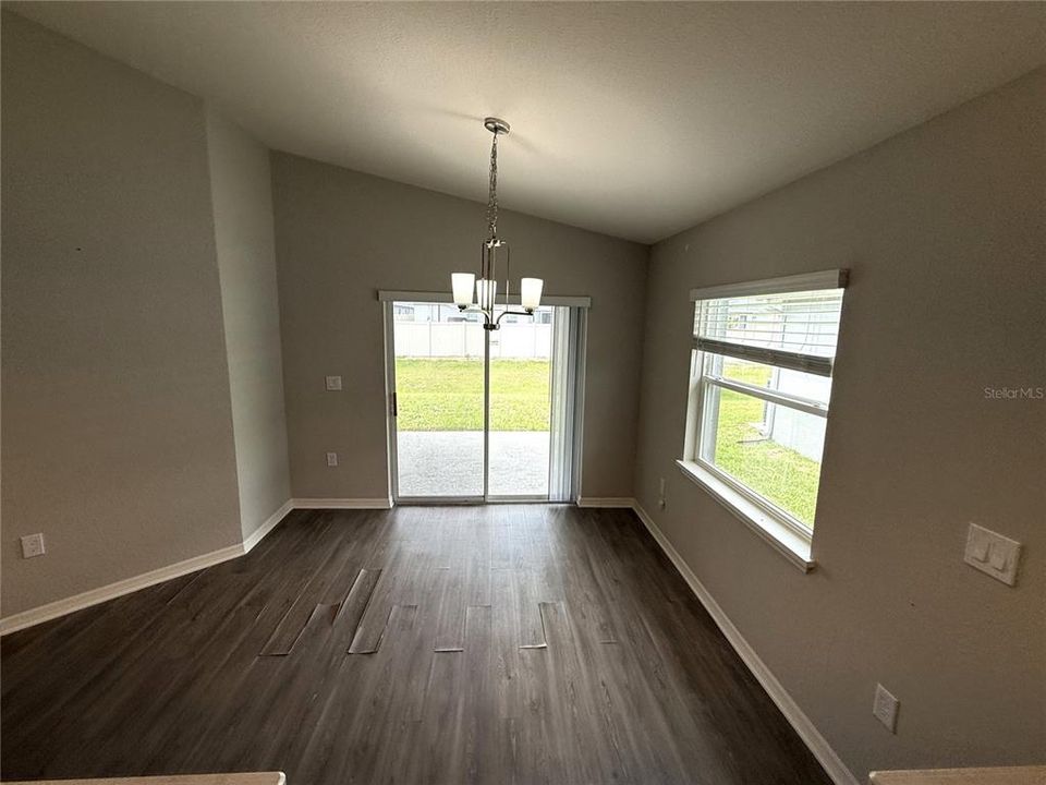 For Sale: $233,000 (4 beds, 2 baths, 1707 Square Feet)