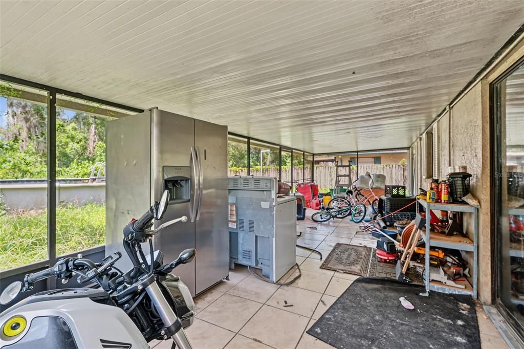 Activo con contrato: $254,900 (3 camas, 2 baños, 1252 Pies cuadrados)