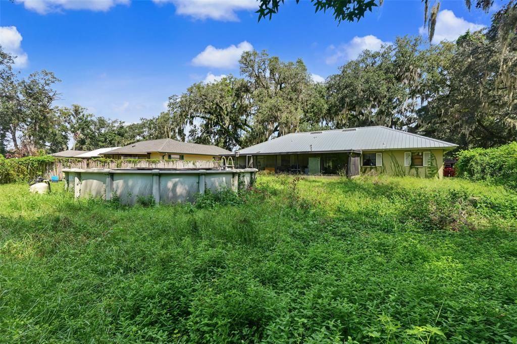 Activo con contrato: $254,900 (3 camas, 2 baños, 1252 Pies cuadrados)