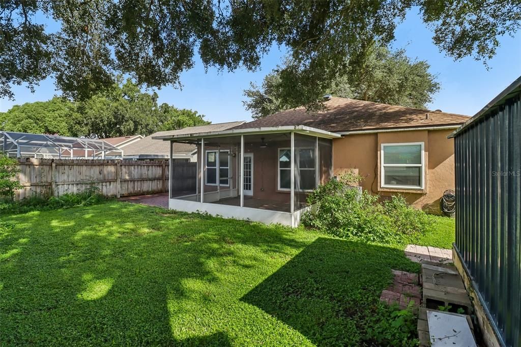 For Sale: $450,000 (3 beds, 2 baths, 1690 Square Feet)