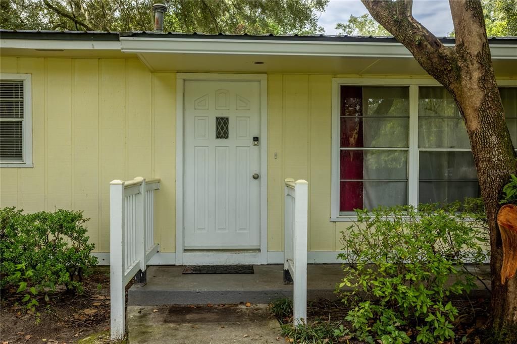 En Venta: $349,000 (4 camas, 2 baños, 2280 Pies cuadrados)