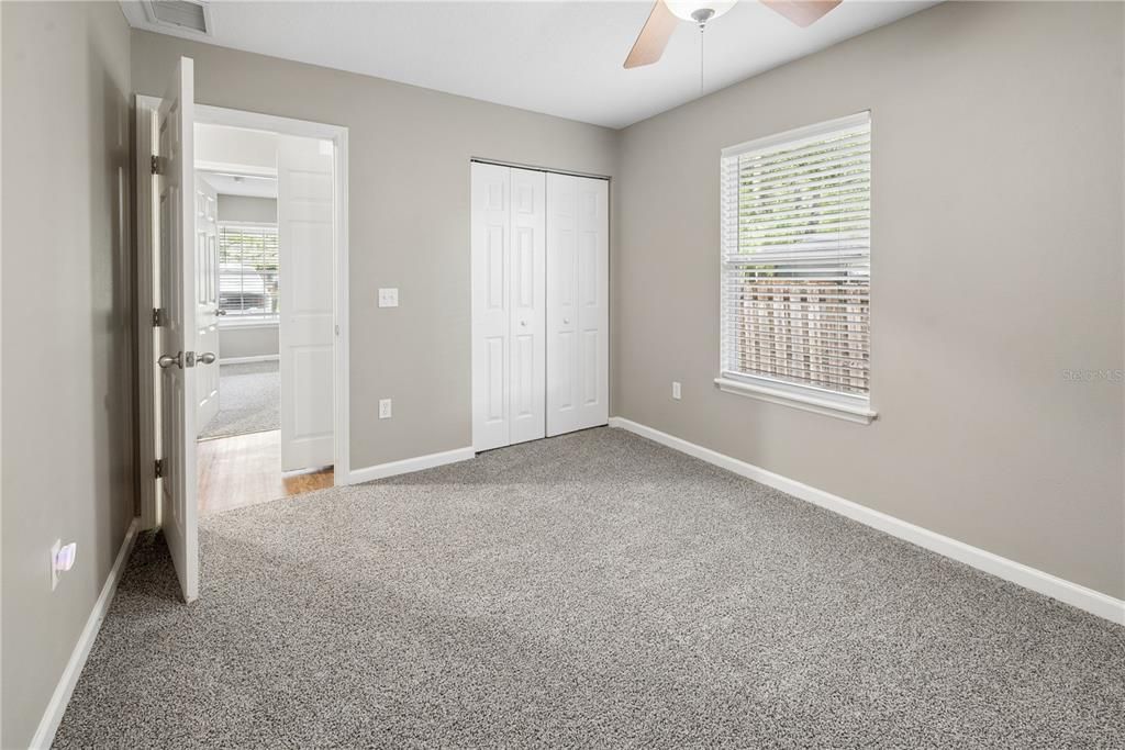 For Sale: $409,000 (6 beds, 0 baths, 2844 Square Feet)