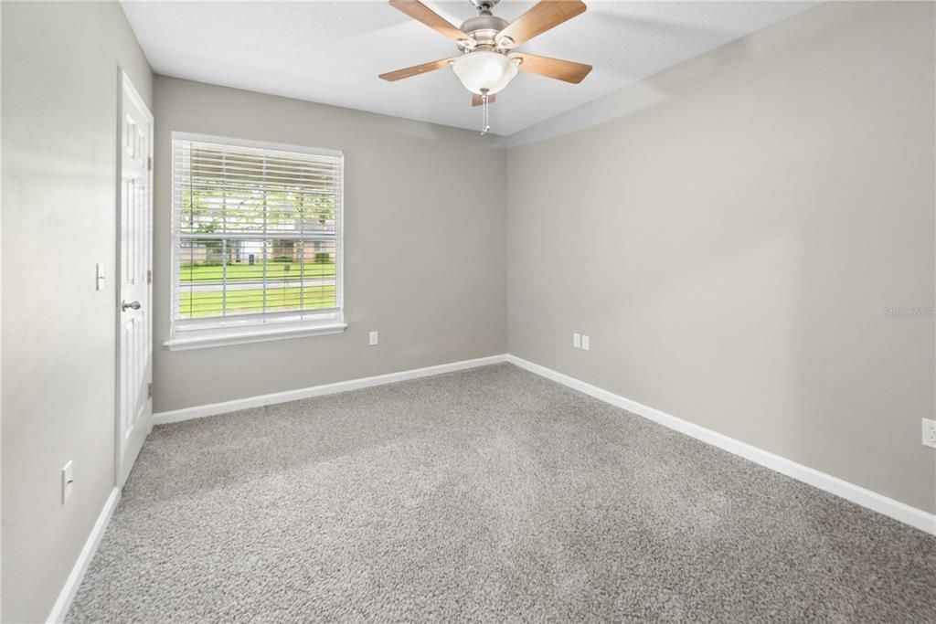 For Sale: $409,000 (6 beds, 0 baths, 2844 Square Feet)