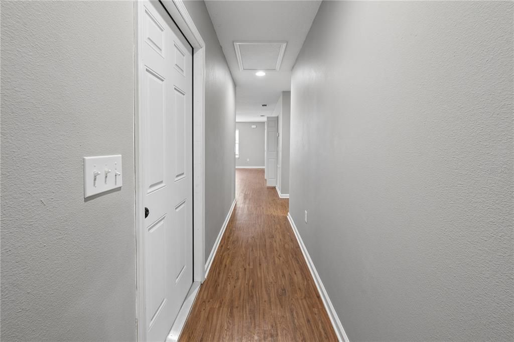 For Sale: $409,000 (6 beds, 0 baths, 2844 Square Feet)