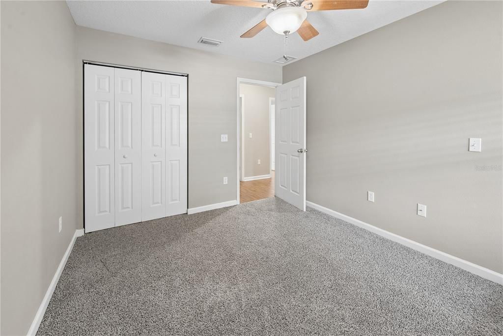For Sale: $409,000 (6 beds, 0 baths, 2844 Square Feet)