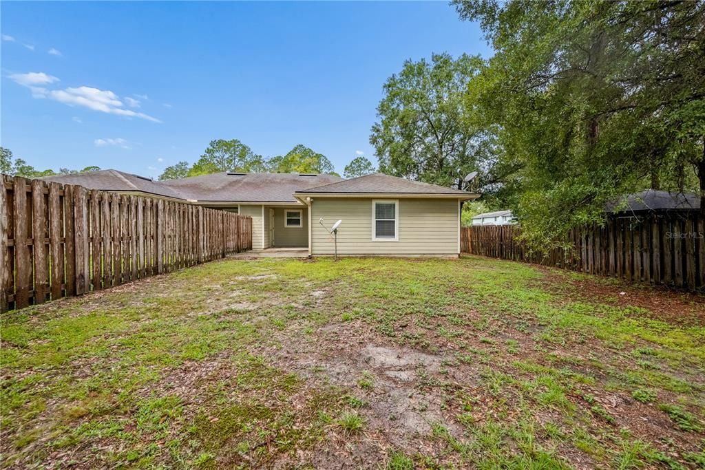 For Sale: $409,000 (6 beds, 0 baths, 2844 Square Feet)