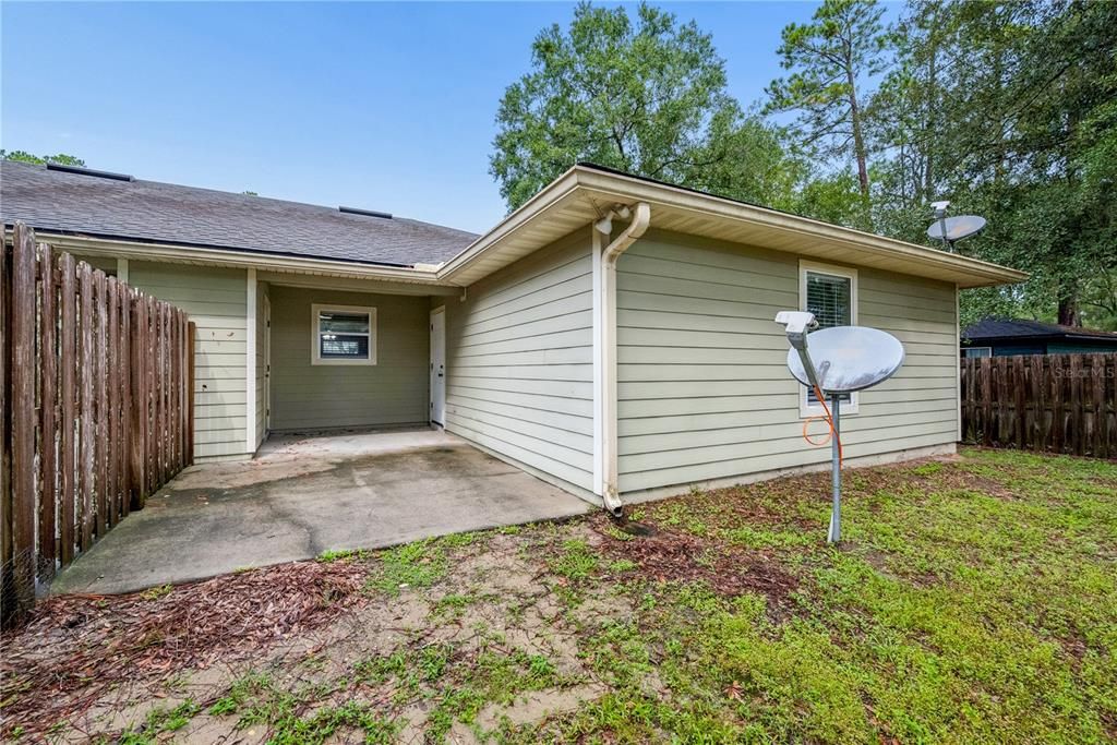 For Sale: $409,000 (6 beds, 0 baths, 2844 Square Feet)