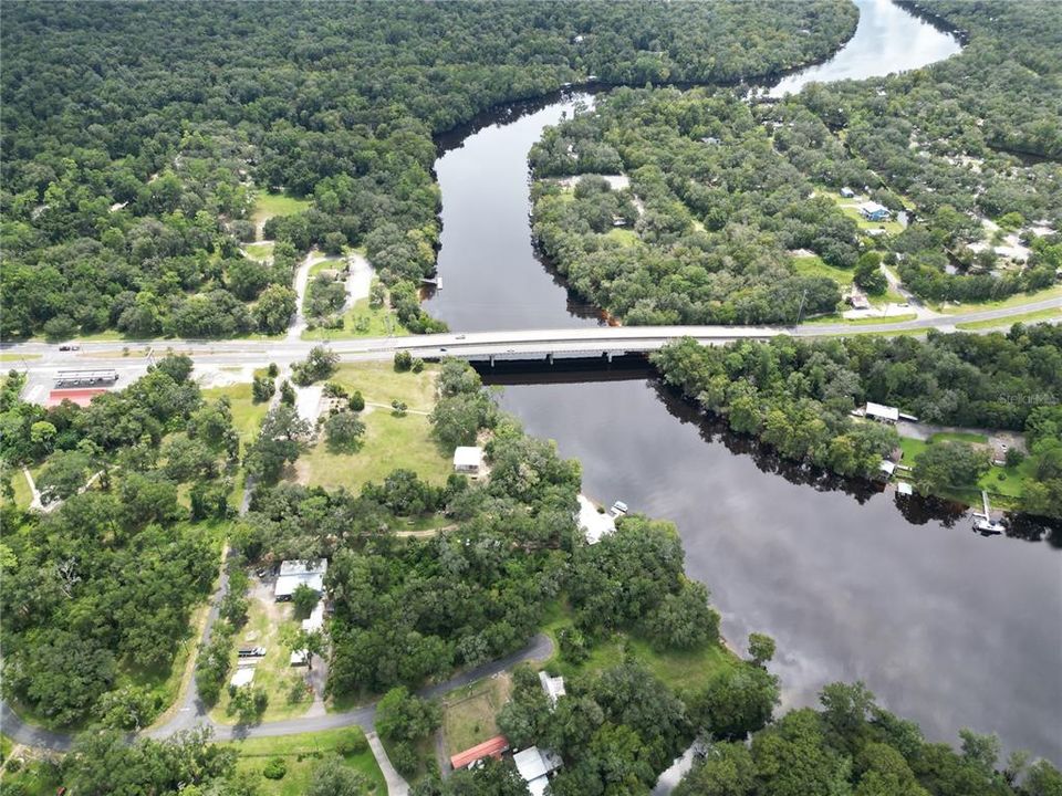 На продажу: $42,000 (1.21 acres)