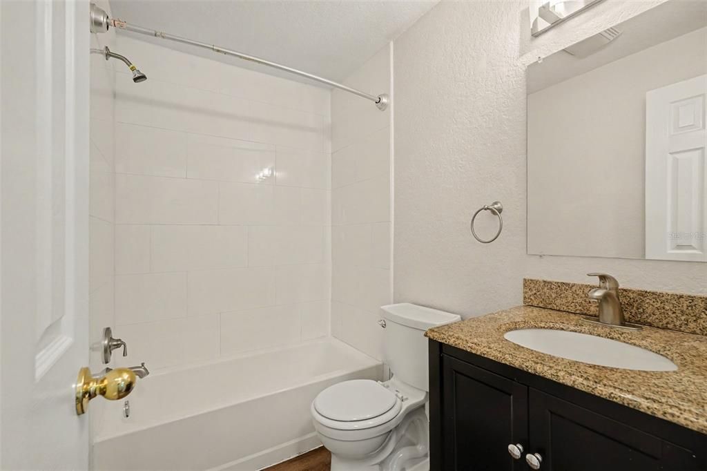For Sale: $310,000 (3 beds, 1 baths, 980 Square Feet)