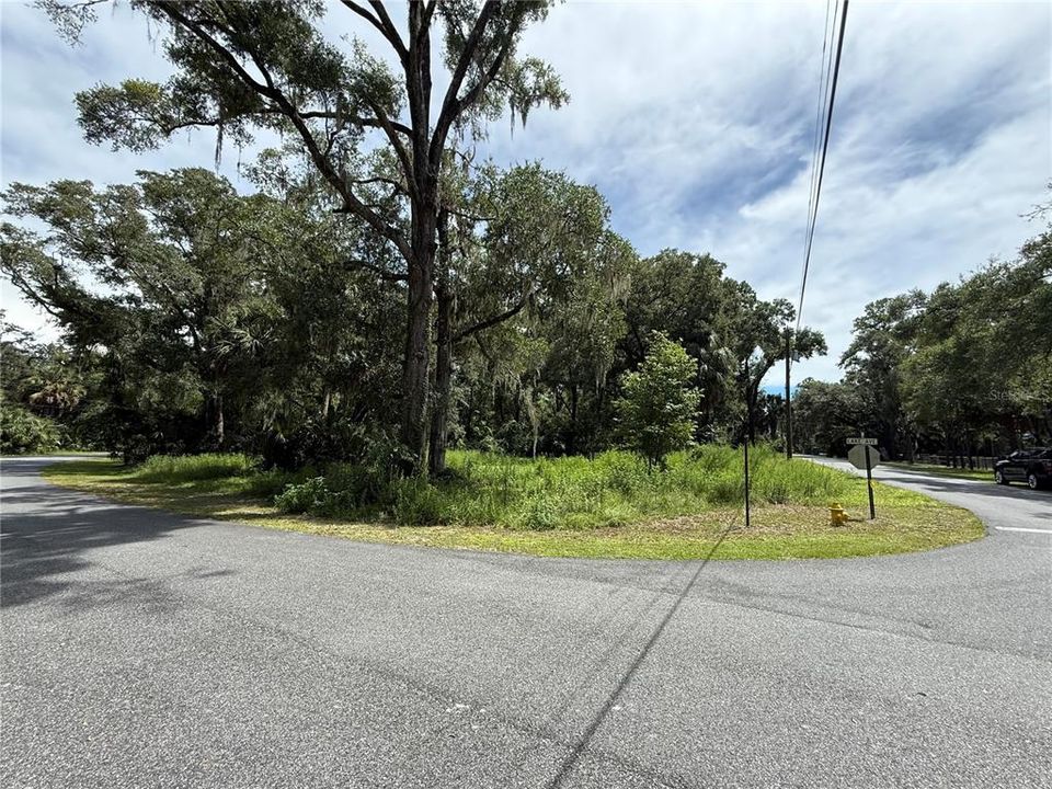 En Venta: $8,550 (0.19 acres)