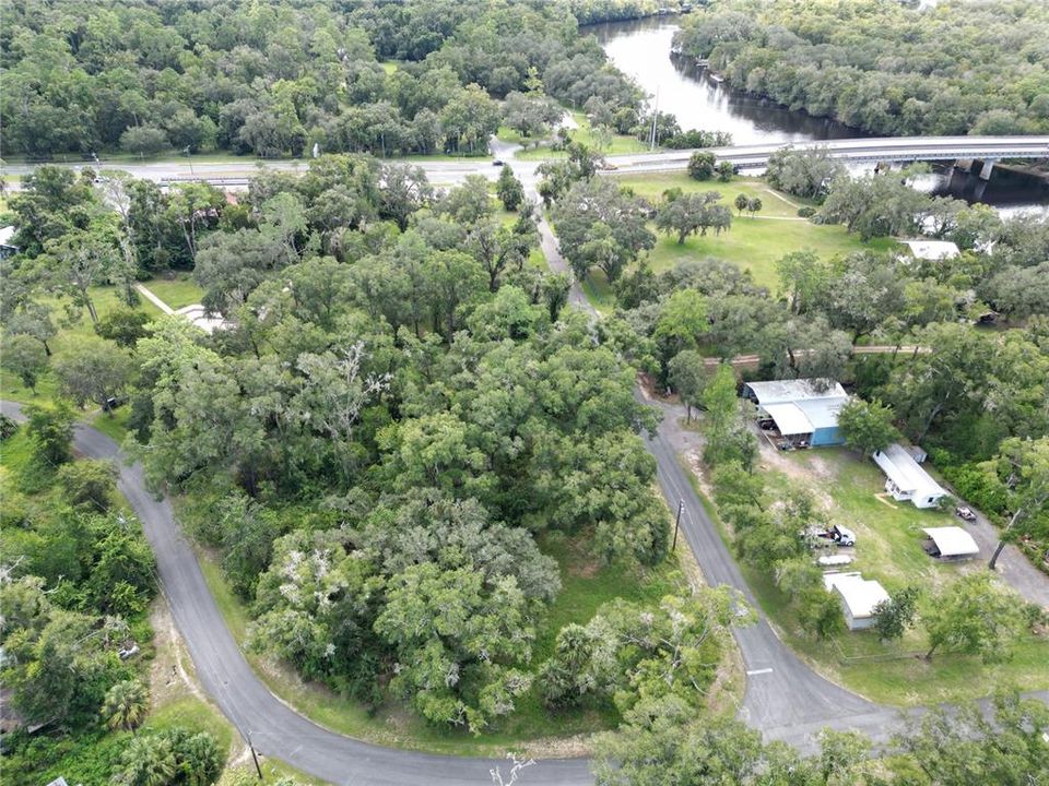 На продажу: $17,100 (0.38 acres)