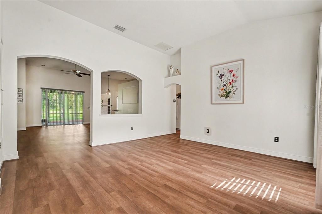 For Sale: $474,900 (4 beds, 2 baths, 2300 Square Feet)