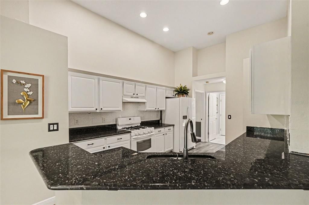 For Sale: $474,900 (4 beds, 2 baths, 2300 Square Feet)