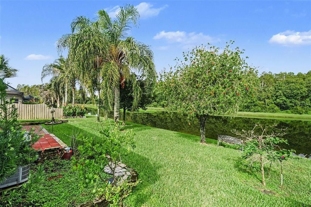 For Sale: $474,900 (4 beds, 2 baths, 2300 Square Feet)