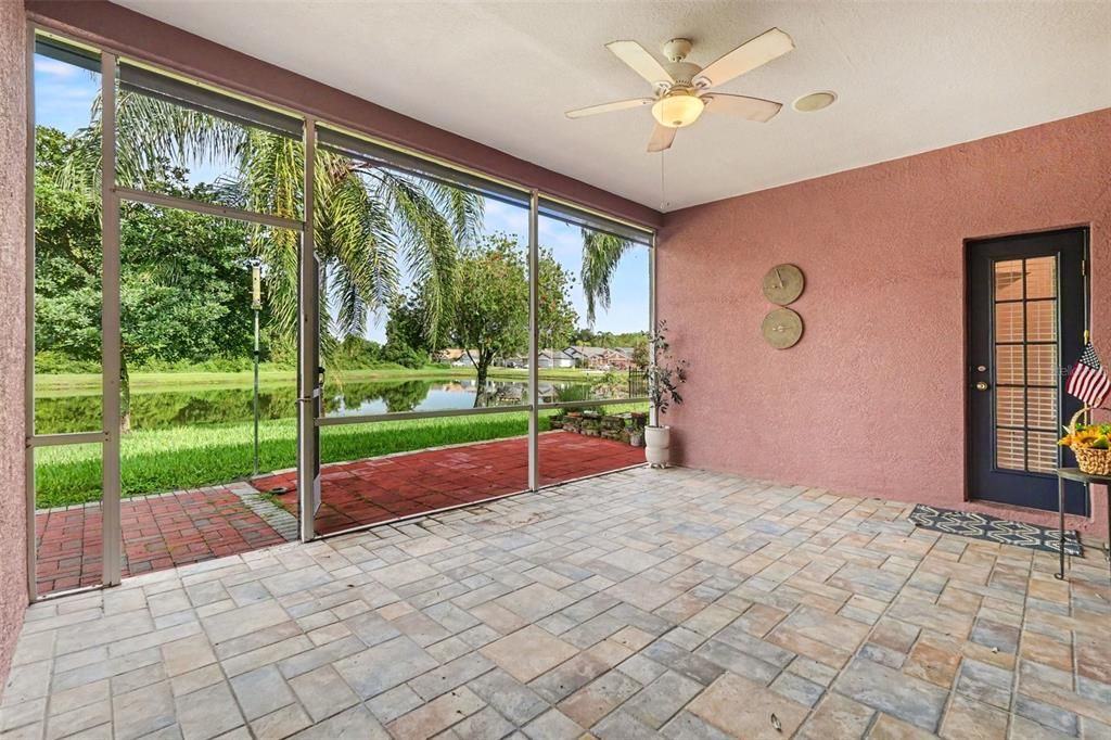 For Sale: $474,900 (4 beds, 2 baths, 2300 Square Feet)