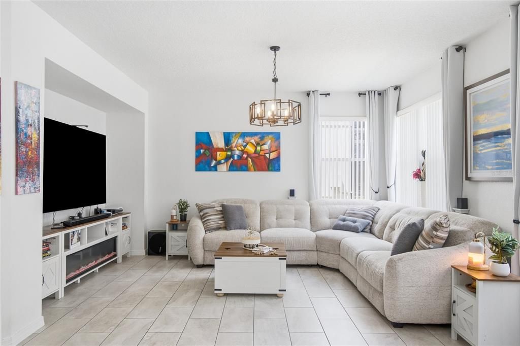 For Sale: $520,000 (4 beds, 3 baths, 2620 Square Feet)