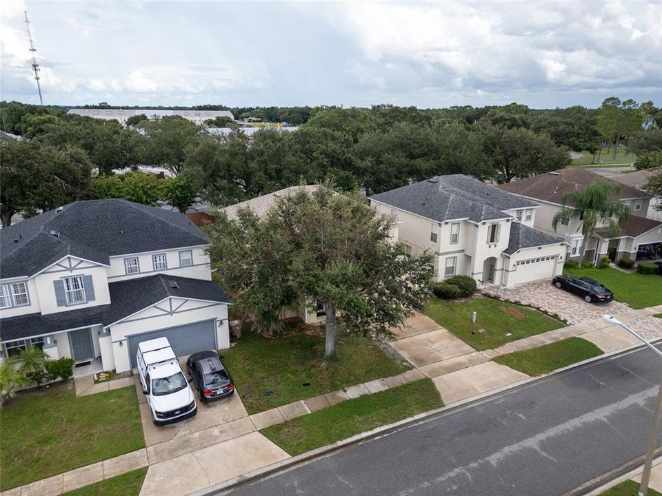 For Sale: $520,000 (4 beds, 3 baths, 2620 Square Feet)