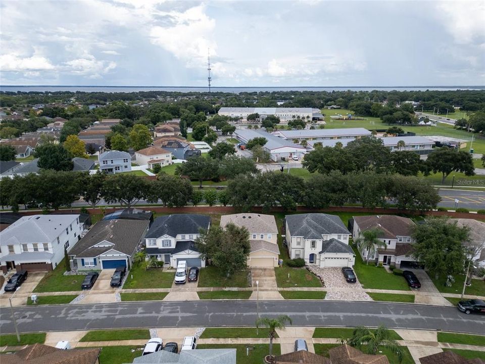 For Sale: $520,000 (4 beds, 3 baths, 2620 Square Feet)