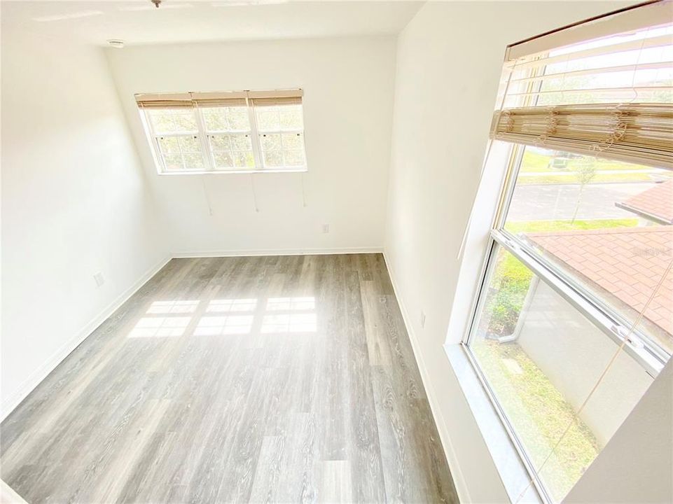 For Rent: $2,700 (3 beds, 2 baths, 2824 Square Feet)