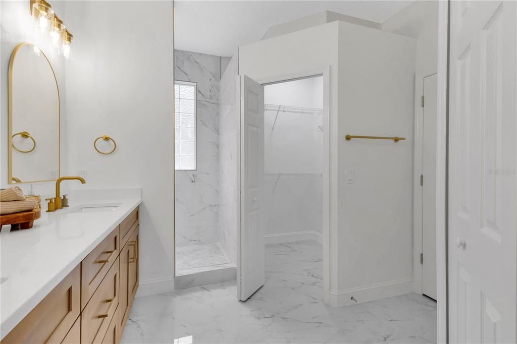 En Venta: $474,900 (3 camas, 2 baños, 1853 Pies cuadrados)