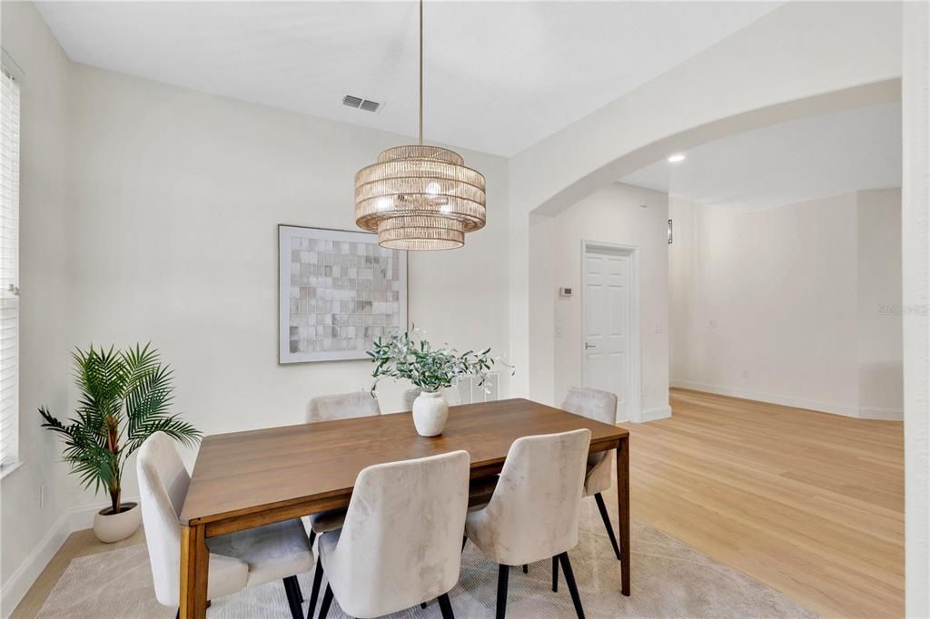 En Venta: $474,900 (3 camas, 2 baños, 1853 Pies cuadrados)