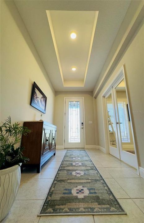 En Venta: $499,900 (3 camas, 3 baños, 2472 Pies cuadrados)