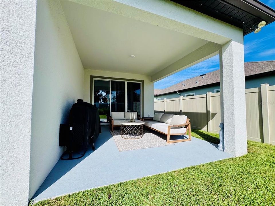 En Venta: $499,900 (3 camas, 3 baños, 2472 Pies cuadrados)