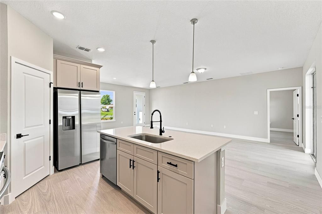 For Sale: $310,590 (4 beds, 2 baths, 1770 Square Feet)
