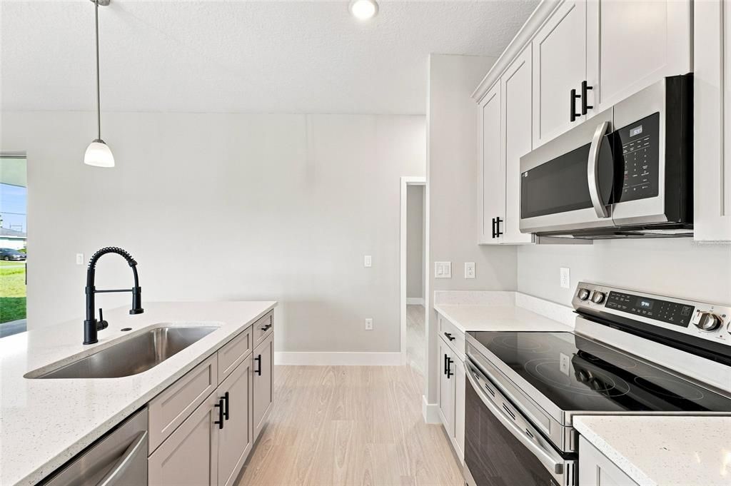 For Sale: $310,590 (4 beds, 2 baths, 1770 Square Feet)