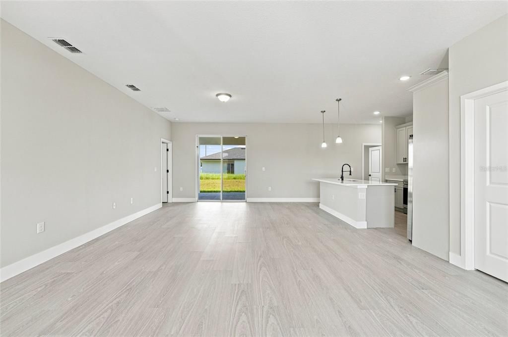 For Sale: $310,590 (4 beds, 2 baths, 1770 Square Feet)