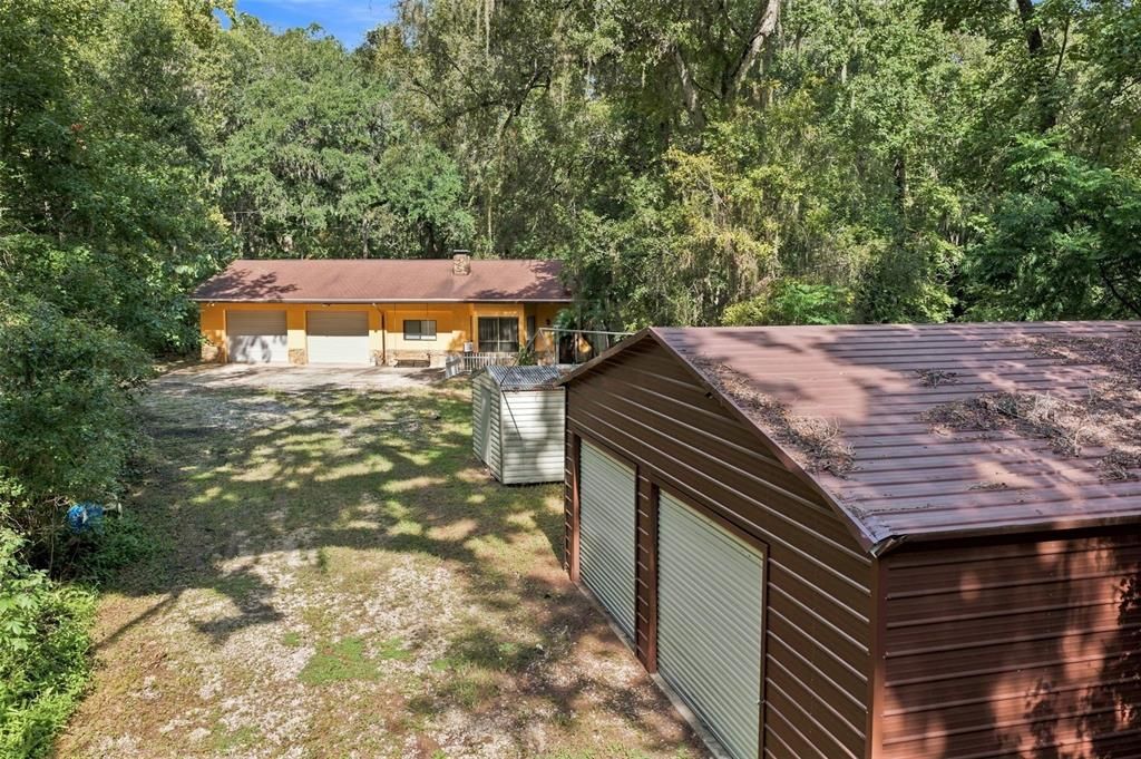 For Sale: $299,900 (1 beds, 1 baths, 930 Square Feet)