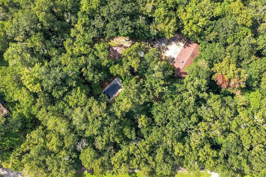 For Sale: $299,900 (1 beds, 1 baths, 930 Square Feet)