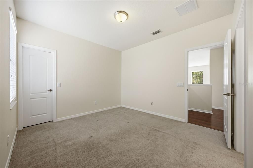 For Sale: $520,000 (5 beds, 4 baths, 3287 Square Feet)