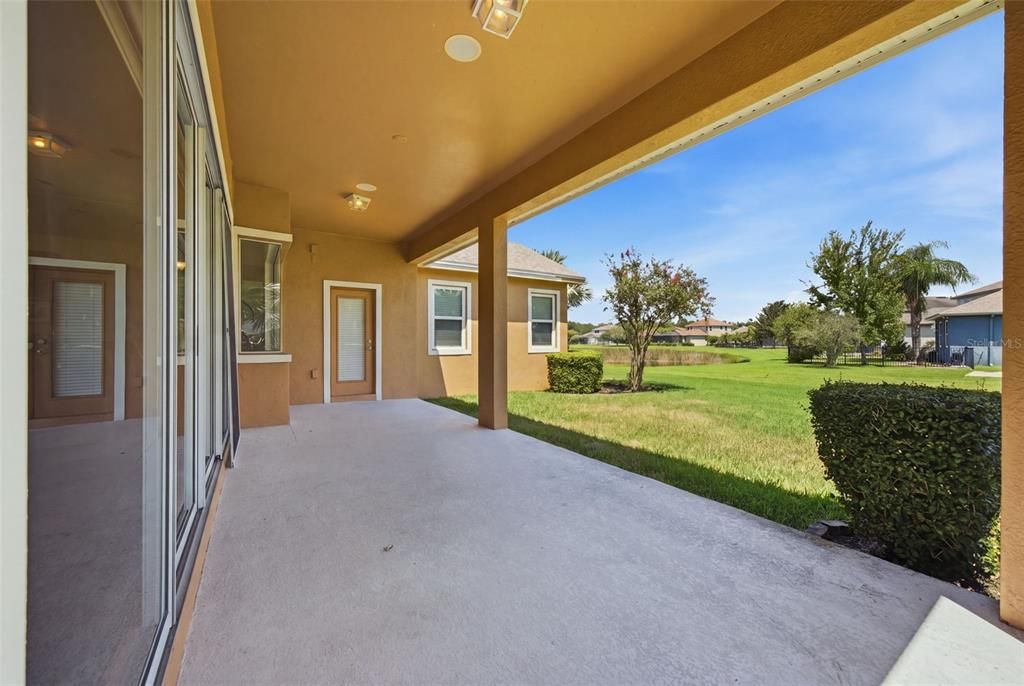 For Sale: $520,000 (5 beds, 4 baths, 3287 Square Feet)