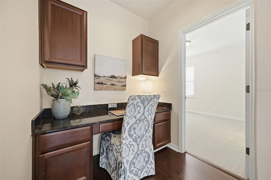 For Sale: $520,000 (5 beds, 4 baths, 3287 Square Feet)