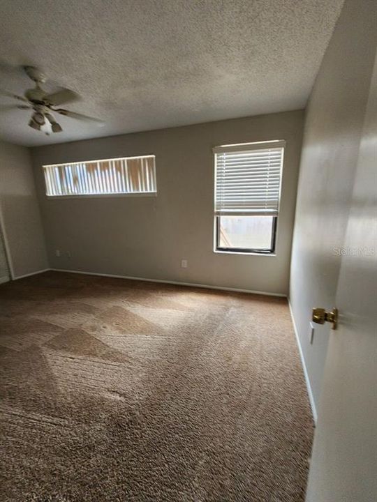 В аренду: $1,695 (2 спален, 2 ванн, 1034 Квадратных фут)