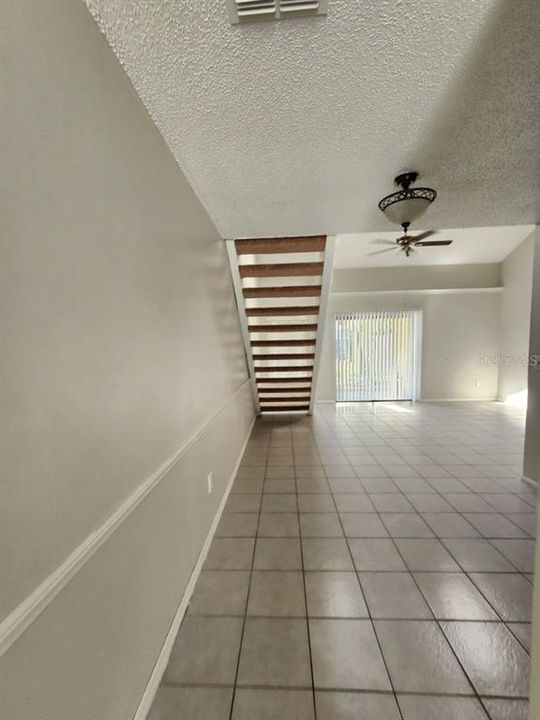 В аренду: $1,695 (2 спален, 2 ванн, 1034 Квадратных фут)