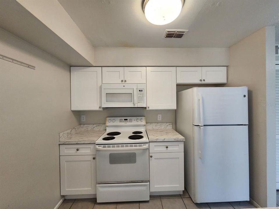 В аренду: $1,695 (2 спален, 2 ванн, 1034 Квадратных фут)