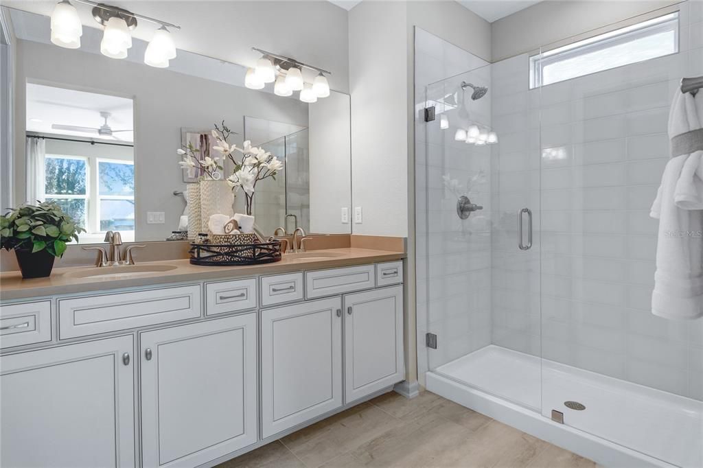 For Sale: $409,990 (3 beds, 2 baths, 1700 Square Feet)