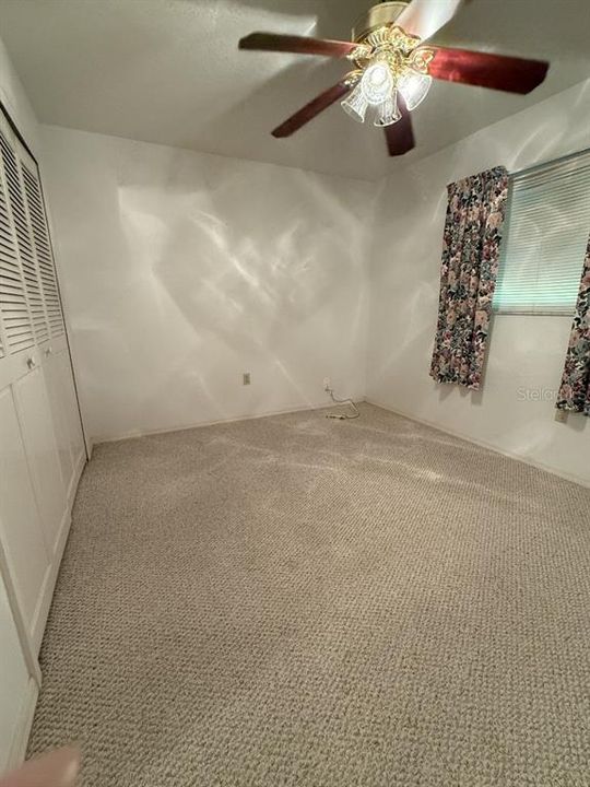 На продажу: $299,999 (3 спален, 2 ванн, 1686 Квадратных фут)