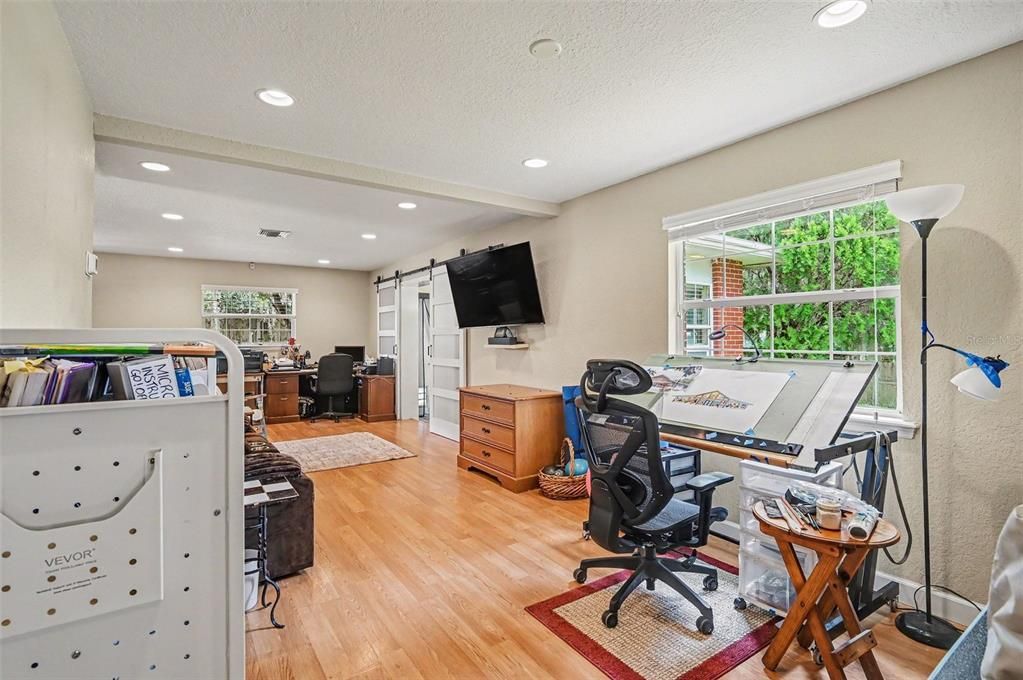 For Sale: $265,000 (3 beds, 1 baths, 1414 Square Feet)