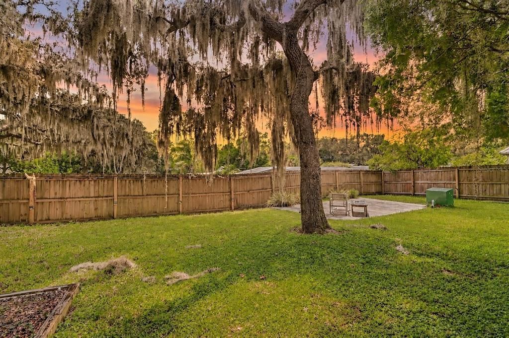 For Sale: $265,000 (3 beds, 1 baths, 1414 Square Feet)