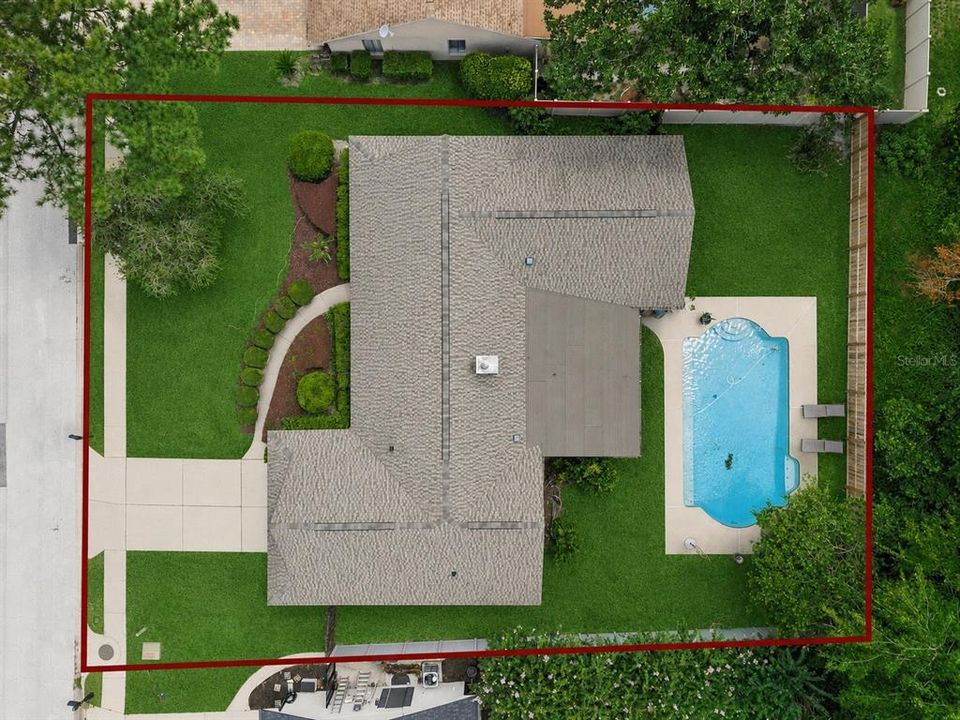 For Sale: $595,000 (4 beds, 2 baths, 2597 Square Feet)