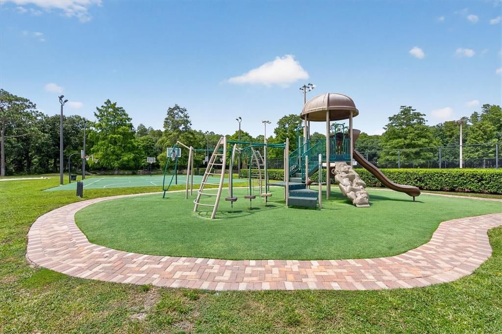 En Venta: $499,400 (3 camas, 2 baños, 1614 Pies cuadrados)